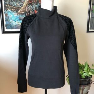 Lululemon Black Pullover